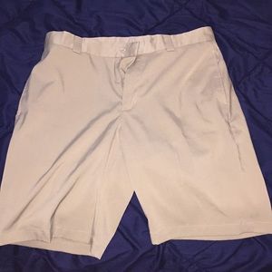 Golf shorts